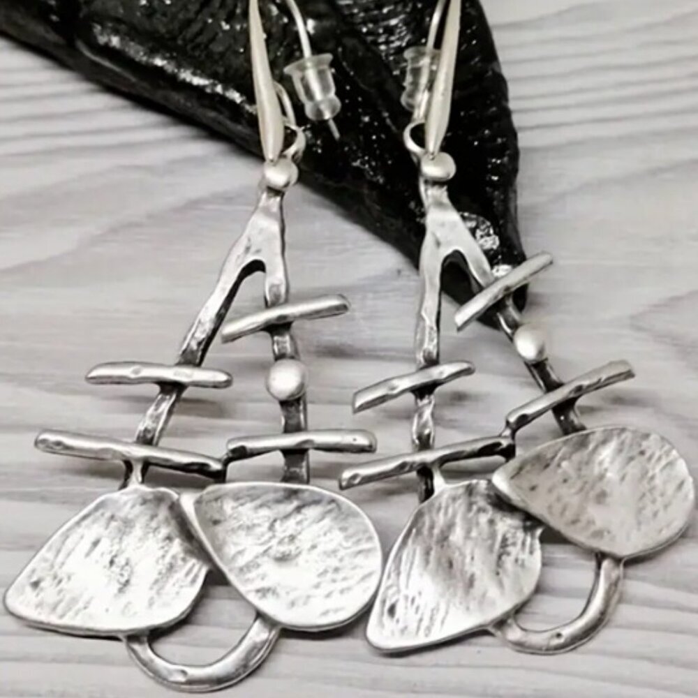 Unique Boho Hollow Bar & Teardrop Design Pendant Earrings Silver Electro-Plated